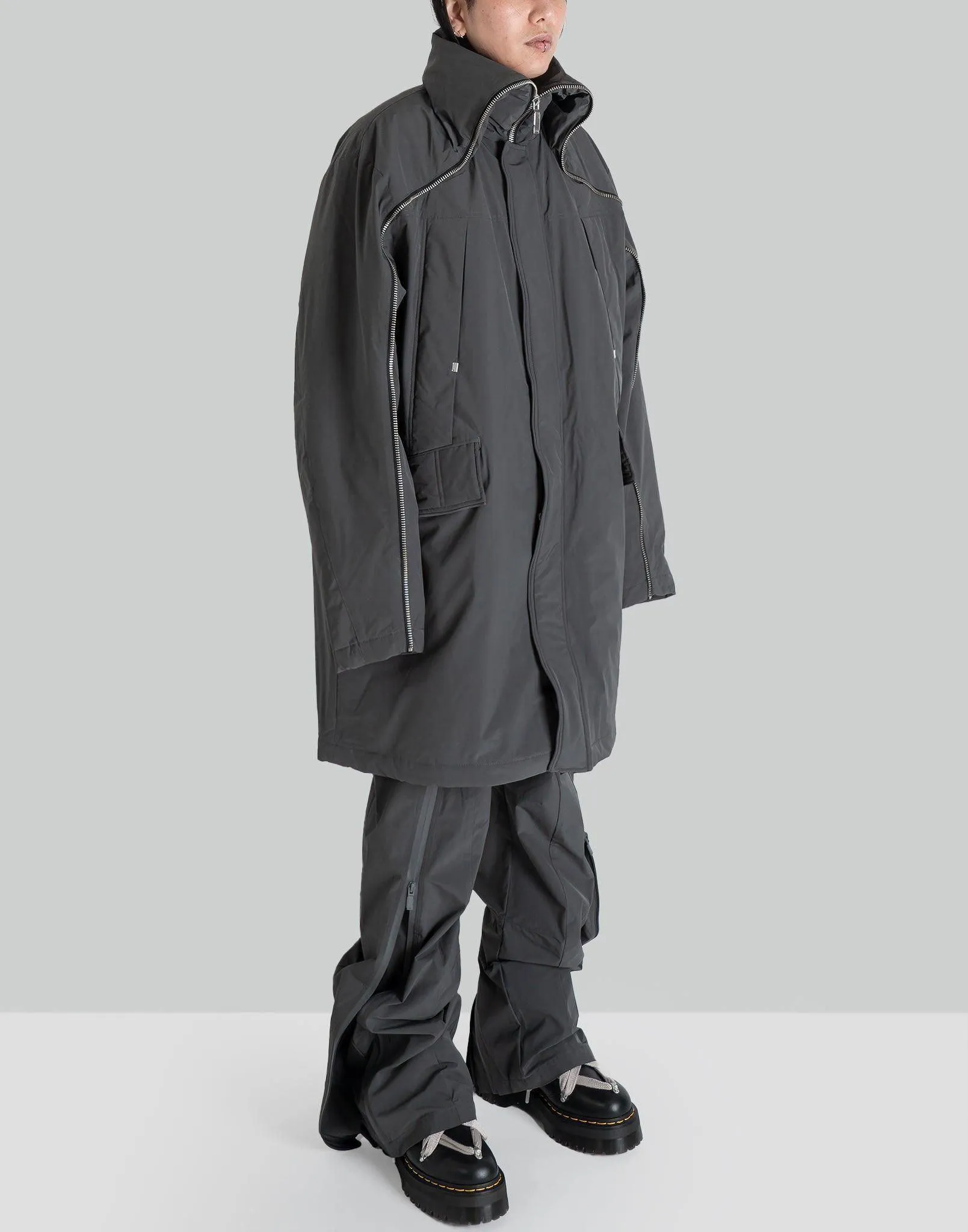 Continuous Zipper Quilted Coat