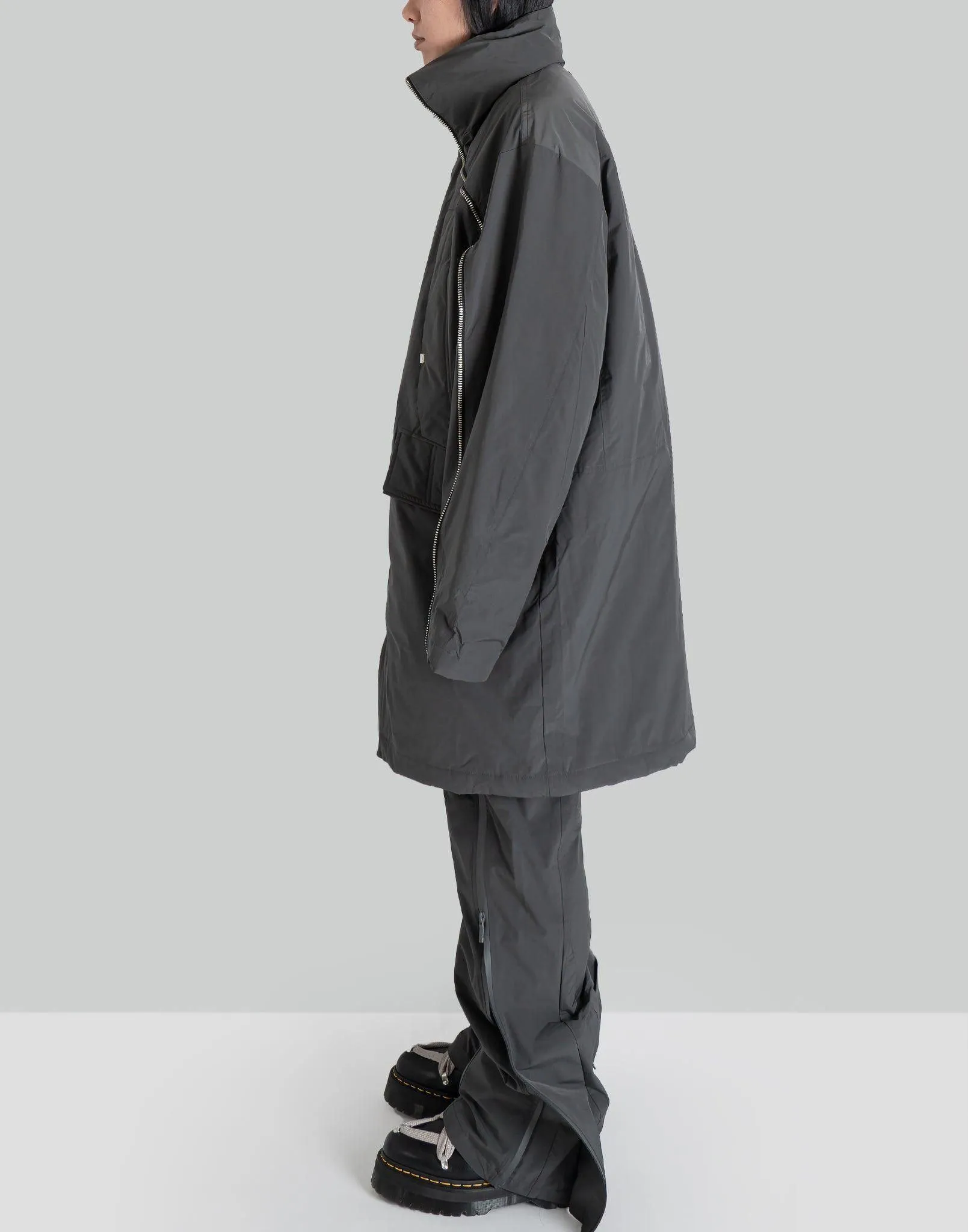 Continuous Zipper Quilted Coat