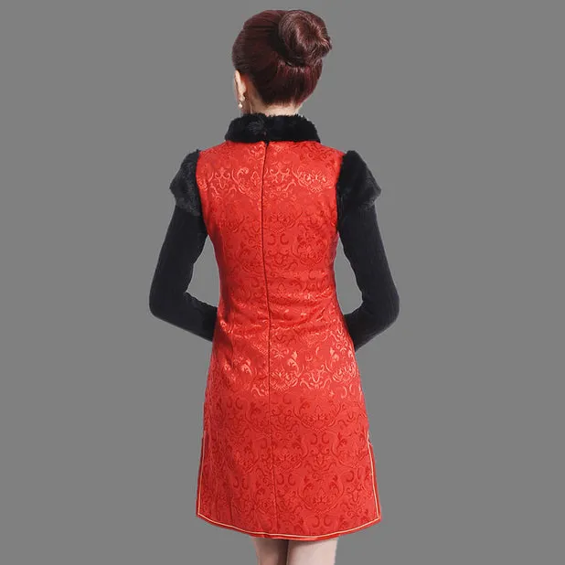 Fur Collar Cap Sleeve Brocade Cheongsam Chinese Dress with Phoenix Sequins