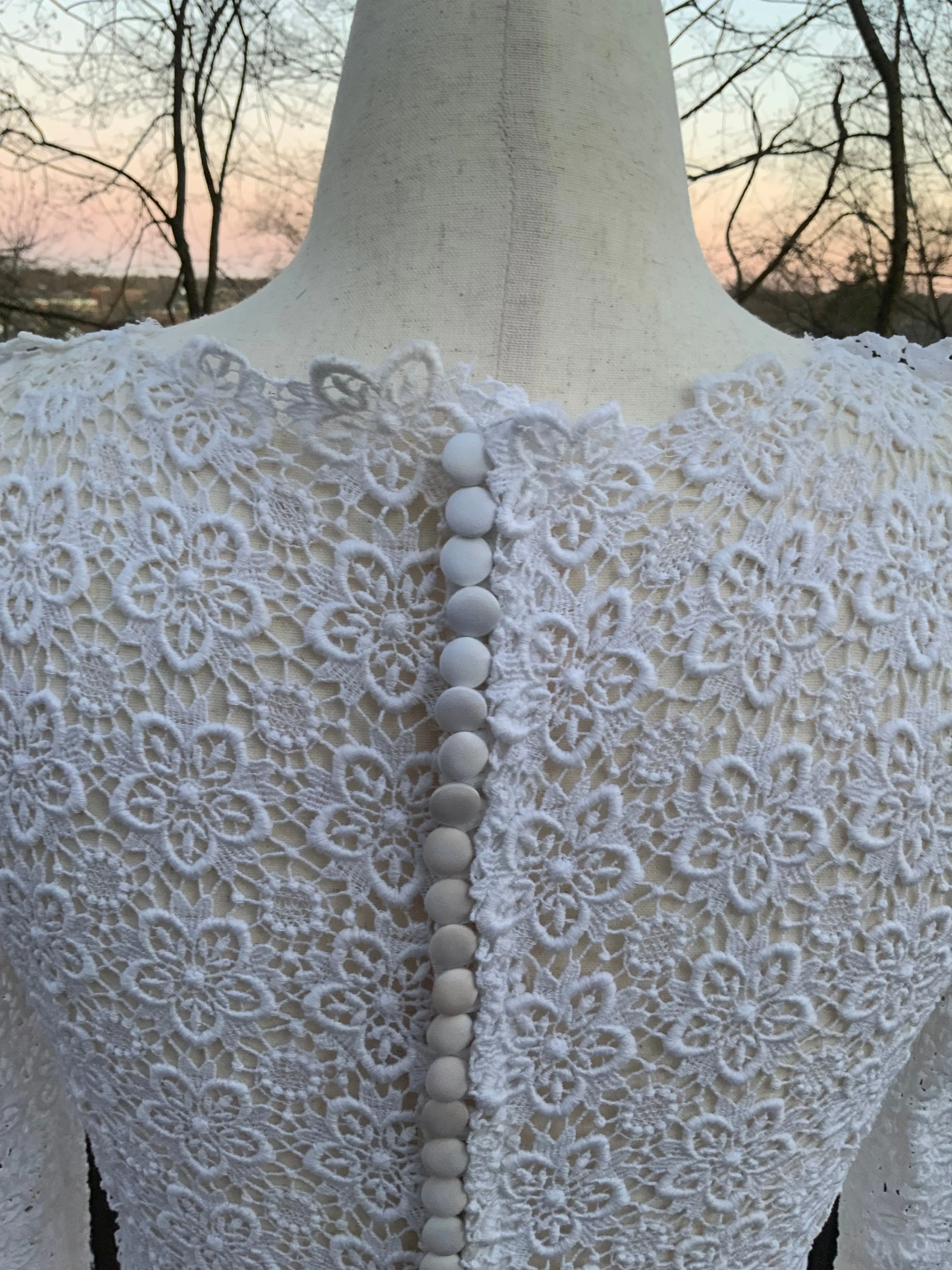 Heavy Guipure Lace Top - 60s