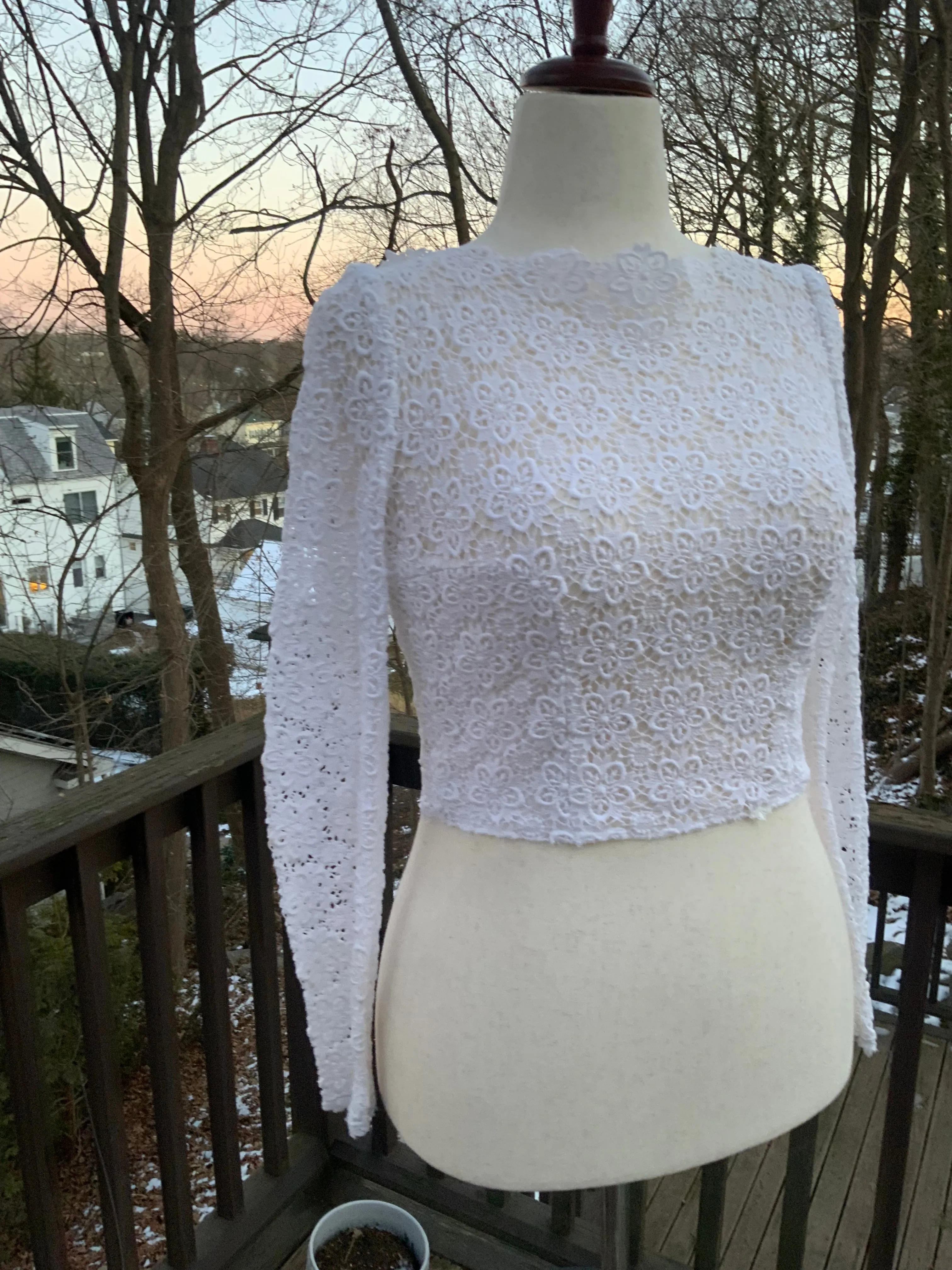 Heavy Guipure Lace Top - 60s