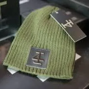 Invictus Beanie - MILITARY GREEN gun metal