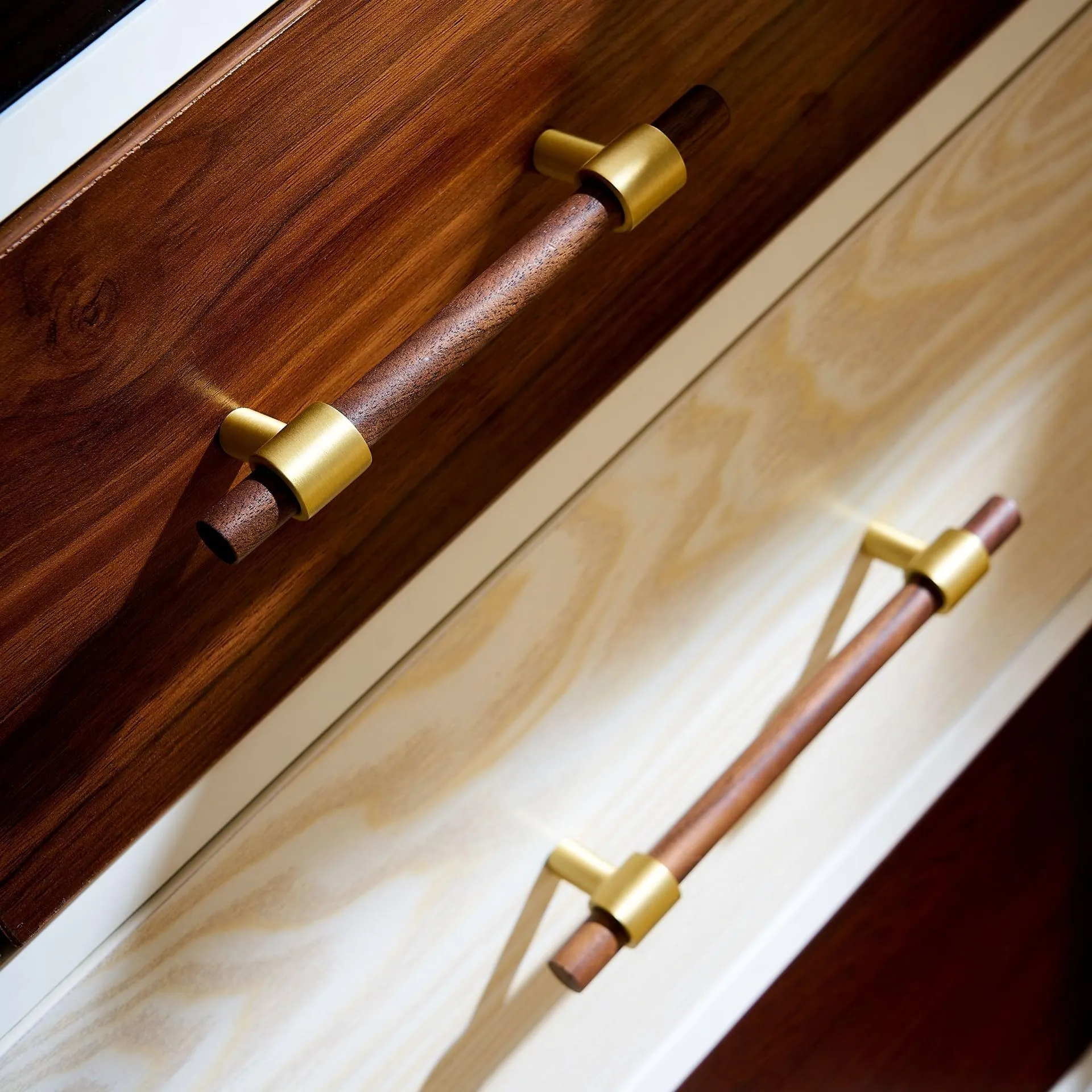 MENELAOS / Walnut & Solid Brass Handles