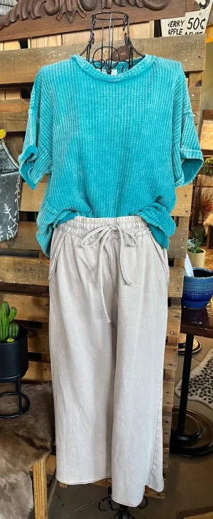 TURQUOISE WASHED WAFFLE SHORT SLEEVE TOP /STUFFOLOGY BOUTIQUE